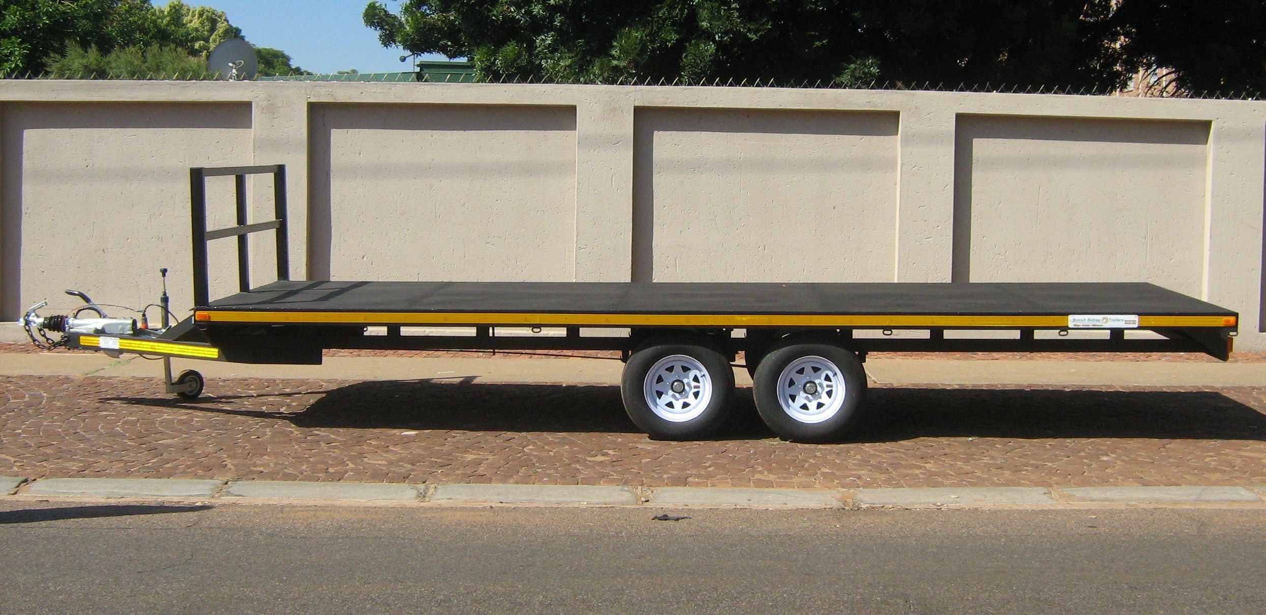 09. Flat Deck Trailer 3200kg – BK 2.